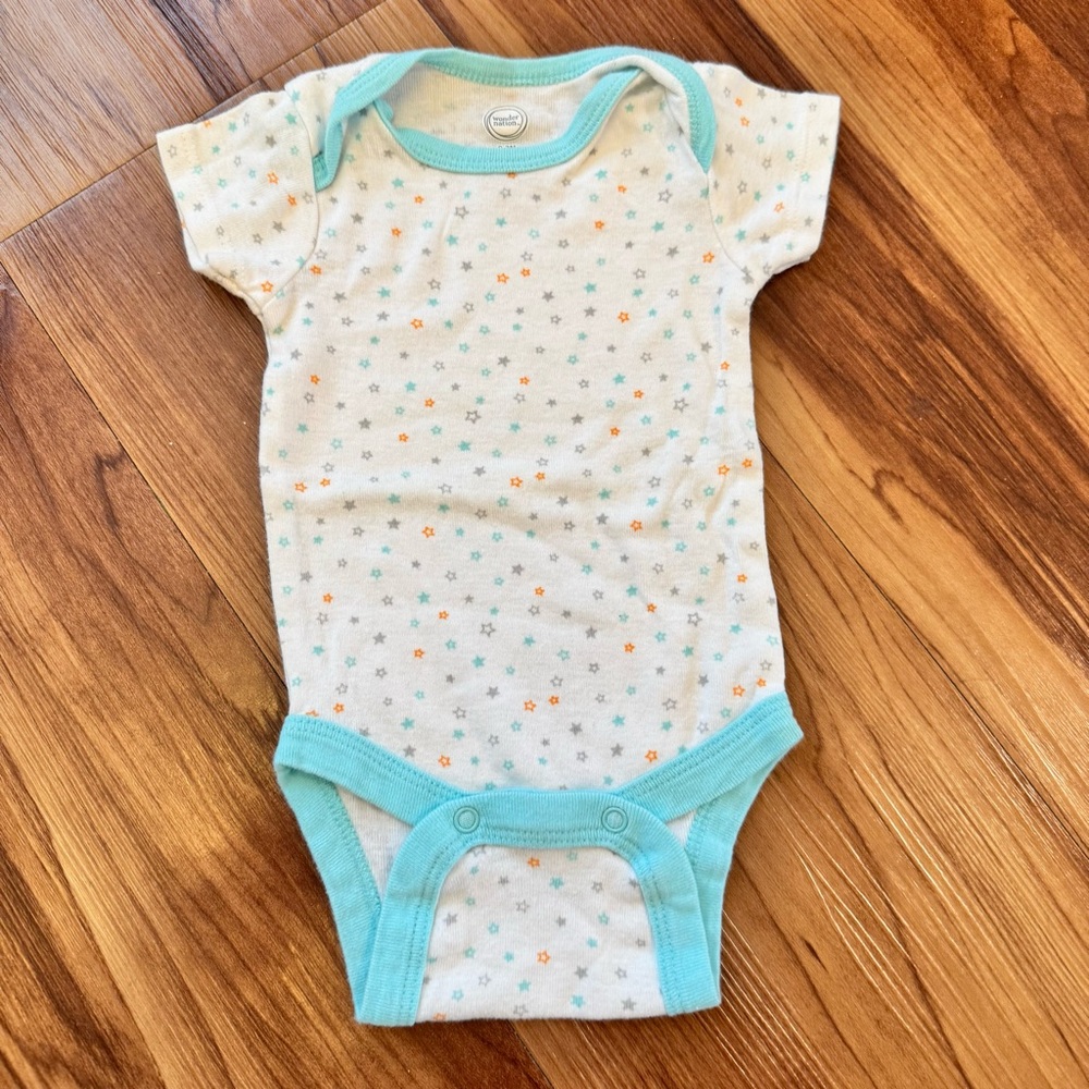 Wonder Nation Baby Bodysuit 0-3M White Blue Star Print Short Sleeve Onesie